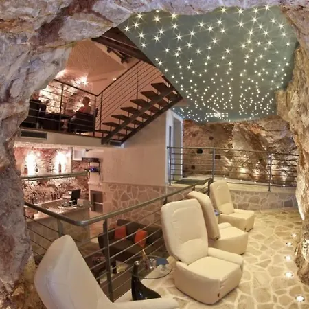 Apartment Artistic Sunset *